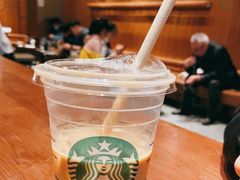 -星巴克臻选(北京颐堤港中心第二店)