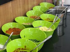 自助调料区-杨国福麻辣烫