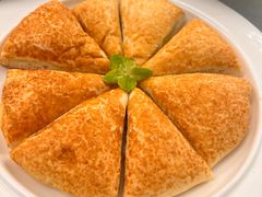 -品海楼·大连海胆锅贴馆(东港店)