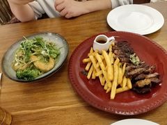 -翠娜家· Trina’s西餐厅(高新万达店)