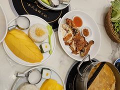 -樾餐厅泰式海鲜火锅(民歌湖店)