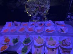 -领鲜活海鲜榴莲自助火锅(东门店)