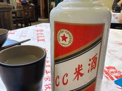 -堂瓦里·33年传统赣菜(第一街区店)