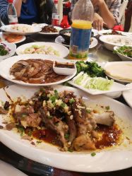 -鑫淼餐饮娱乐中心(江东街店)