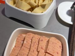 -宴全牛粤来越牛潮汕鲜牛肉火锅(海州万达广场店)