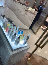 -八佰伴8008星级形象店