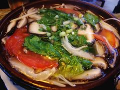 素三鲜-十吉老砂锅(天生丽街生活馆店)