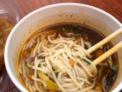 -万哈子红油面粉馆(户部巷店)