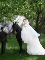 点击看大图 -第一夫人婚纱摄影(南京店)