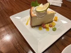 -澳美客(铜锣湾翡翠明珠广场店)