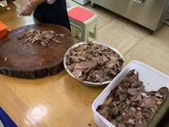 -吾穆勒蓬灰牛肉面·清真(北滨河中路店)
