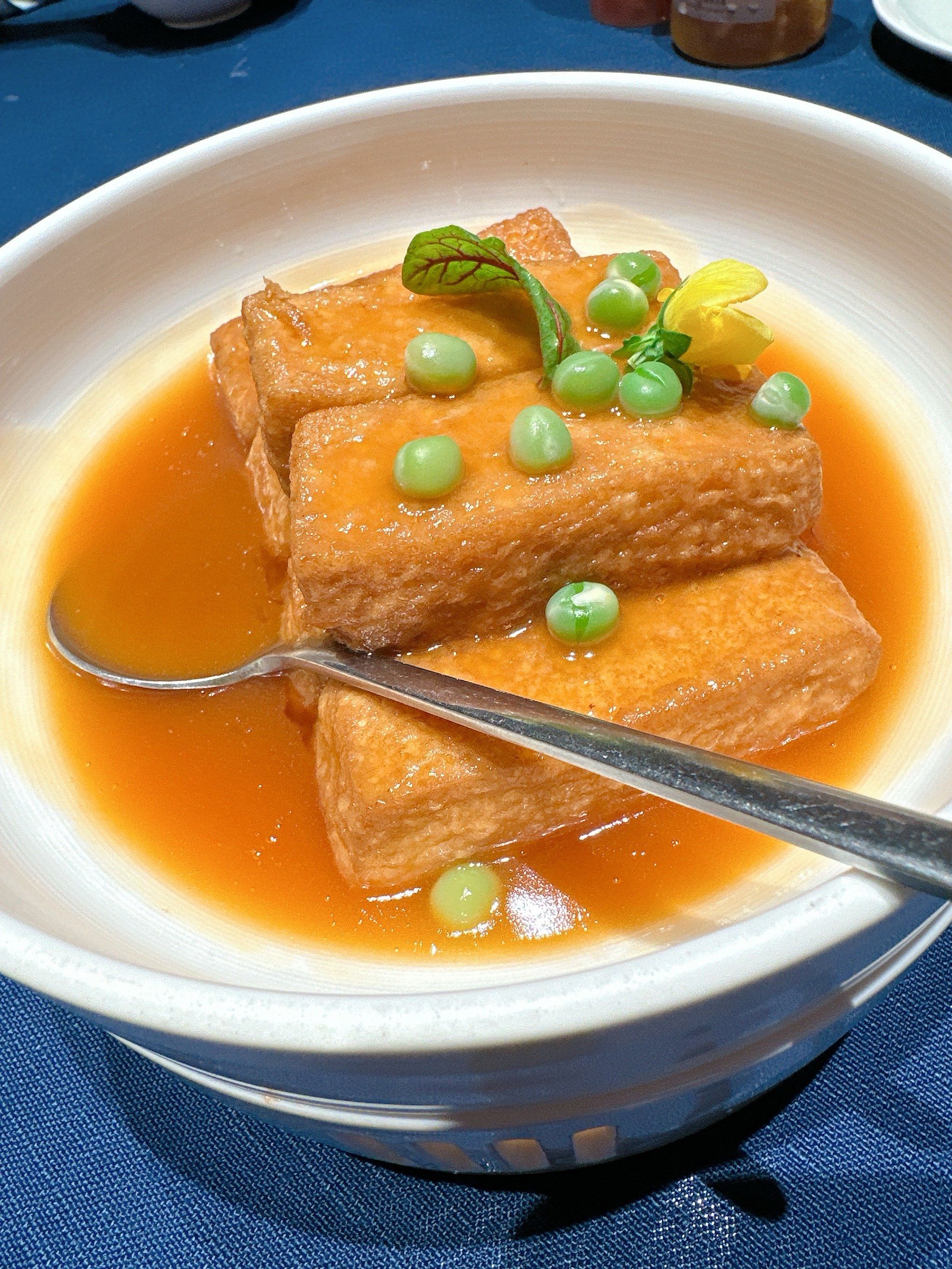 粤菜餐厅 「泉水鲍汁手工豆腐」手工豆腐