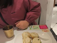 -小杨生煎(黄河路美食休闲街店)