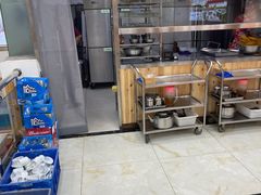 -屯老二农家铁锅炖·行业领军者(梅江店)