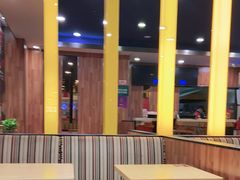 大堂-尊宝比萨(较场口店)