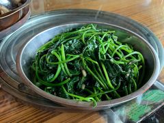 -堤边美食