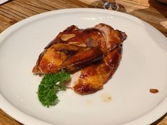 脆皮蒜香鸡-万龙洲海鲜·粤菜(亚运村店)
