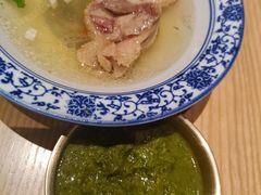 -哈啾嗨·新概念蒙餐(红星新城店)