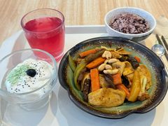 -轻蔬不用等·素食(江苏路店)