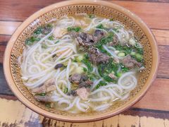 -正宗李家土鸡米线店