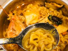 海鲜锅辛拉面-哈哈碳都·牛肋条无限自助烤肉(台江万达店)