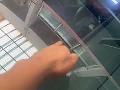 -鲨鱼皮汽车凹陷玻璃修复(静安店)