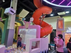 -动力星球家庭亲子游乐中心