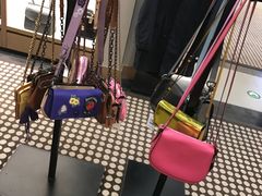 -COACH蔻驰(赛特奥特莱斯店)