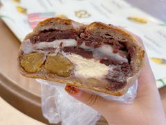 红豆泥板栗麻薯-PAOPAO Bakery&Café(港汇店)