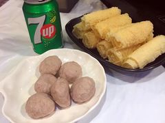 -鲜入围煮花胶鸡海鲜火锅