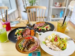-F+轻食健身赋能空间(中华北路国贸商场店)
