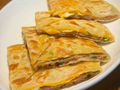 鸡蛋肉麦饼-荣小馆(安达仕店)
