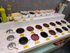 -围辣串串小火锅(李家村万达广场店)