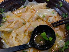 -遵义虾子卢四羊肉粉(大沽路店)