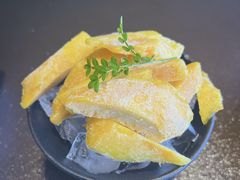 -曼听小寨海鲜烧烤·大连辣炒大王(盖州街店)