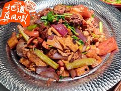 -辣尚瘾·烤鱼·新川菜(交大直营店)