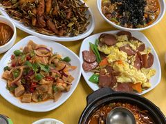 牛肉紫菜拌饭-屋里家延边朝鲜族冷面(南园店)