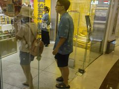 -泡泡玛特POPMART(上海环球港店)