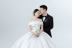 -大花轿艺术影像高端定制婚纱摄影(朝阳一路店)