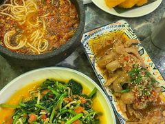 -浩海火燒雲傣家菜(芮欧百货店)