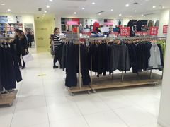 -优衣库(青岛伟东乐客城店)