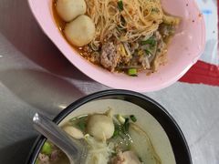 -榮泰米粉湯(Left Shop)