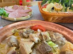 -阿婆情腊排骨火锅(金虹路店)