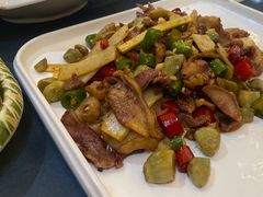 -伊带伊路新疆美食府(呼家楼店)