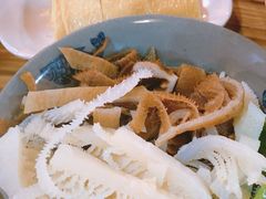 -东镇老火锅(长春路首店)