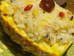 菠萝饭-茶花妹子云南餐厅(传媒大学店)