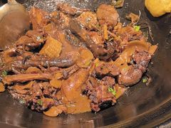 -鱼窝棚柴火铁锅炖(富山屯店)