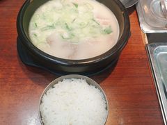 牛杂雪浓汤-神仙雪浓汤(明洞店)