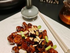 -忆江南·临江鱼馆