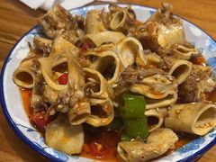 -超越海鲜屋(飞龙物业店)